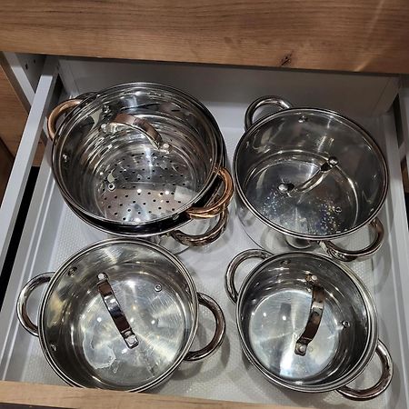 Apartament Bohema Na Szwedzkiej, Metro 바르샤바 외부 사진