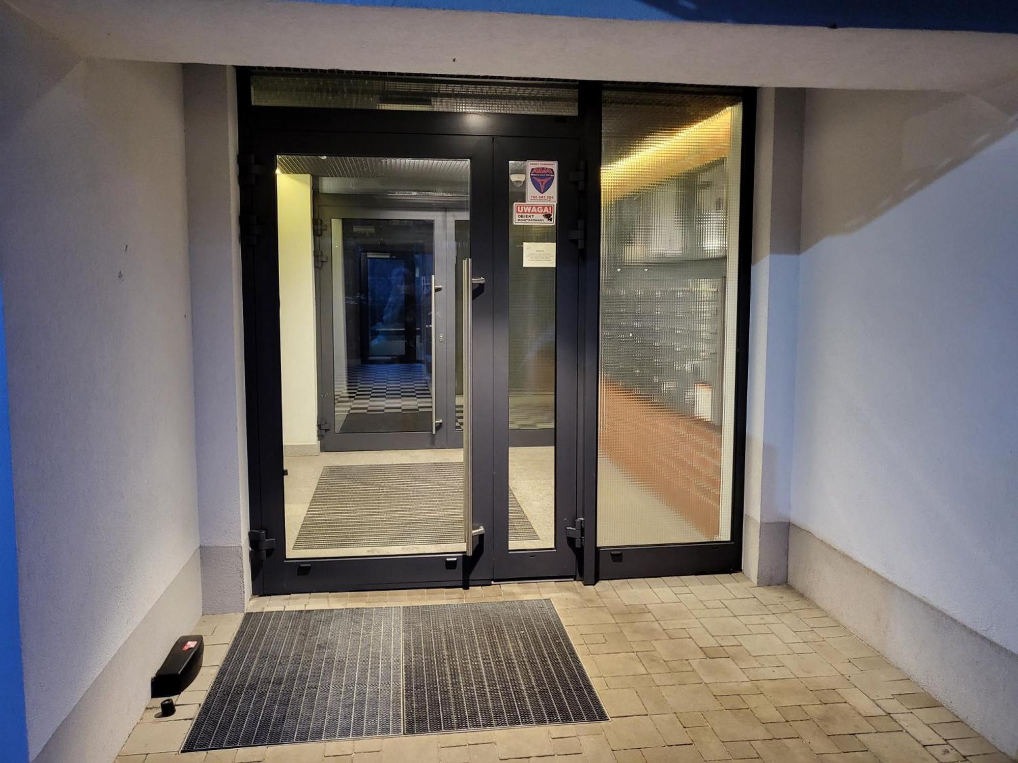 Apartament Bohema Na Szwedzkiej, Metro 바르샤바 외부 사진